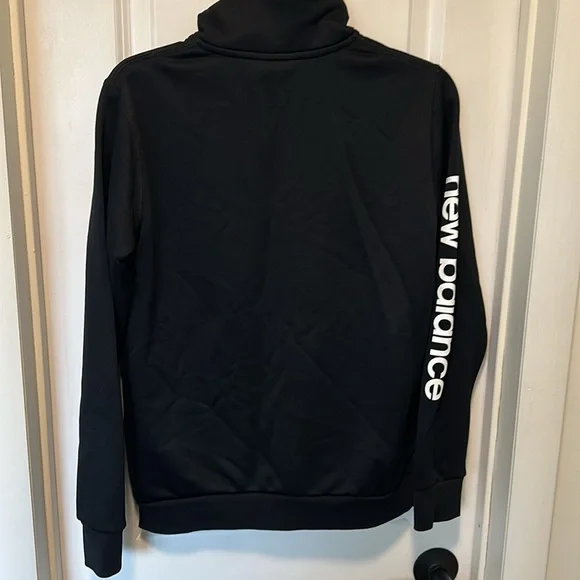 Women’s New Balance Quarter Zip Pullover - Picture 2 of 2